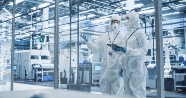 Optimierung der aseptischen Herstellung: Die Rolle von Single-Use-Systemen in sterilen Umgebungen
