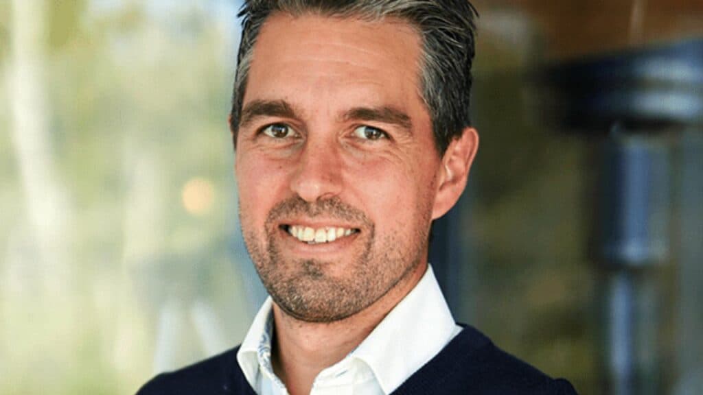 Neola Medical Welcomes New CFO as U.S. Market Launch Nears