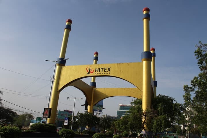The Taste of Hyderabad: 7 Best Eateries near HITEX Exhibition Centre for analytica Anacon Visitors The Taste of Hyderabad: 7 Best Eateries near HITEX Exhibition Centre for analytica Anacon Visitors