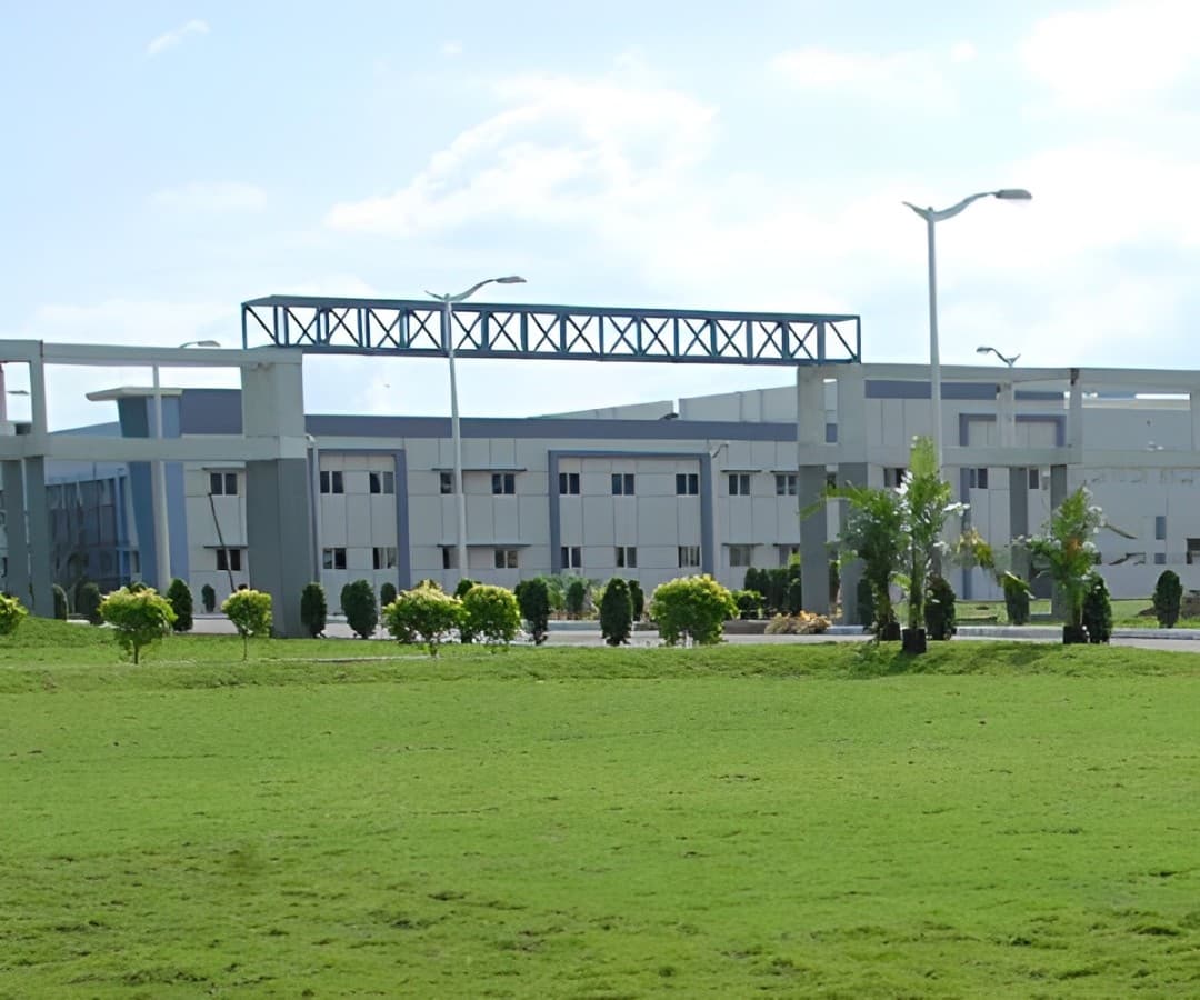 Indian Pharma Giants Set To Invest $200 Million In Vietnam Pharma Park