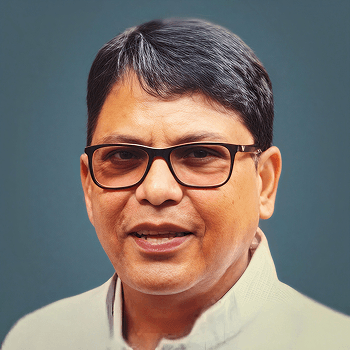 Dr Nishodh Saxena
