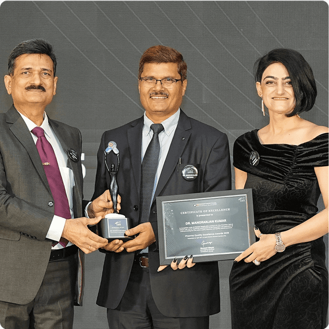 Dr. Manoranjan - AI Pioneer Award (Sr. Vice President (Head- CQA - API) - Hetero)